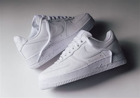 Nike Air Force .